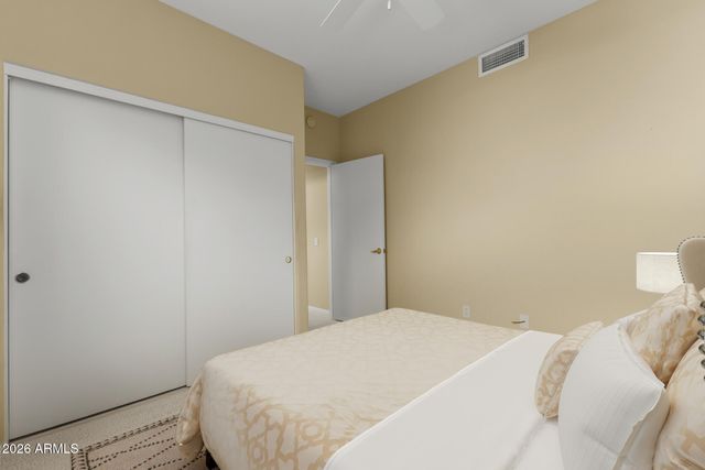 15912 W CLEAR CANYON Drive, Surprise, AZ 85374