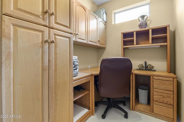 15912 W CLEAR CANYON Drive, Surprise, AZ 85374