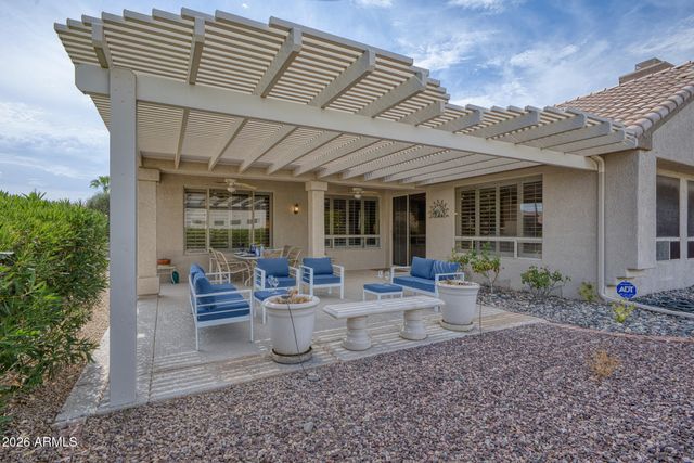 15912 W CLEAR CANYON Drive, Surprise, AZ 85374