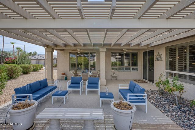 15912 W CLEAR CANYON Drive, Surprise, AZ 85374