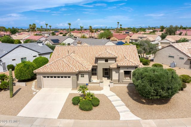 15912 W CLEAR CANYON Drive, Surprise, AZ 85374