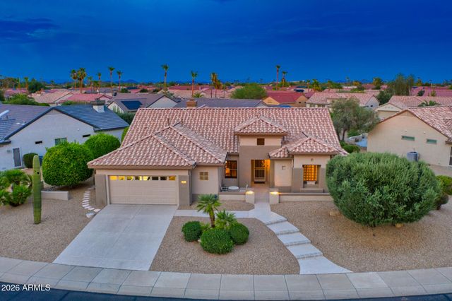 15912 W CLEAR CANYON Drive, Surprise, AZ 85374