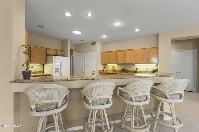 15912 W CLEAR CANYON Drive, Surprise, AZ 85374