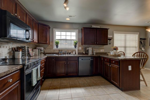 120 Amen Corner Way, Georgetown, KY 40324