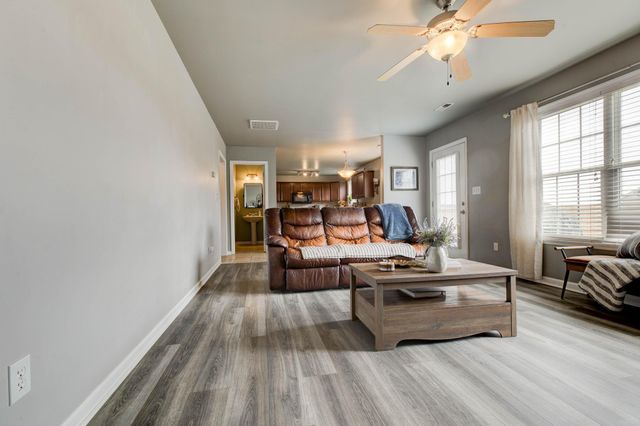 120 Amen Corner Way, Georgetown, KY 40324