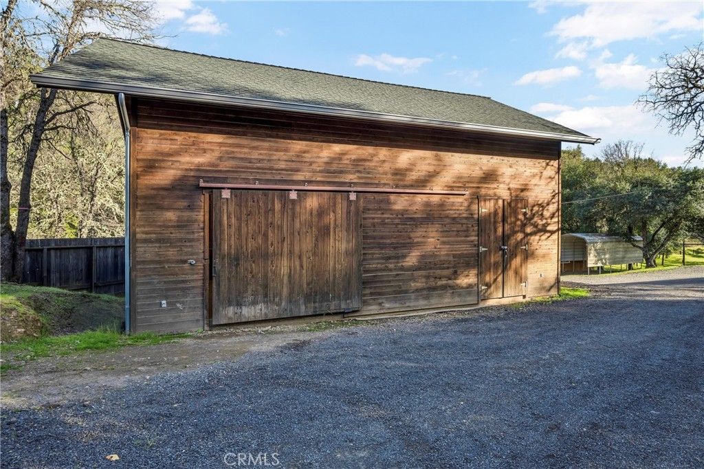 Image 23 of property listing at 5963 Eickhoff Road, Lakeport, CA 95453