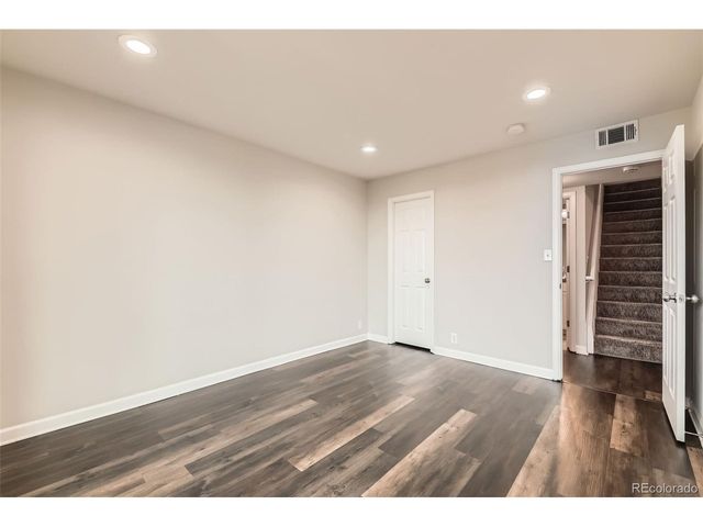 805 29th St 504, Boulder, CO 80303