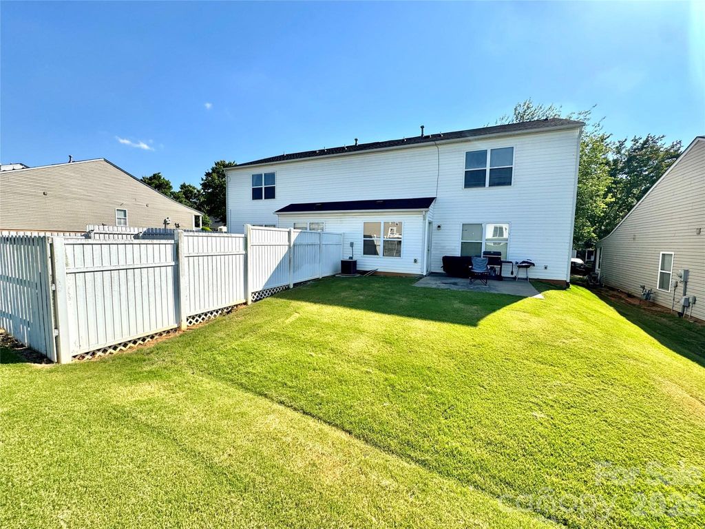 6342 Ziegler Lane, Charlotte, NC 28269