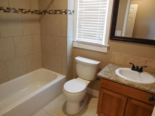 1465 N Wilson, Fresno, CA 93728