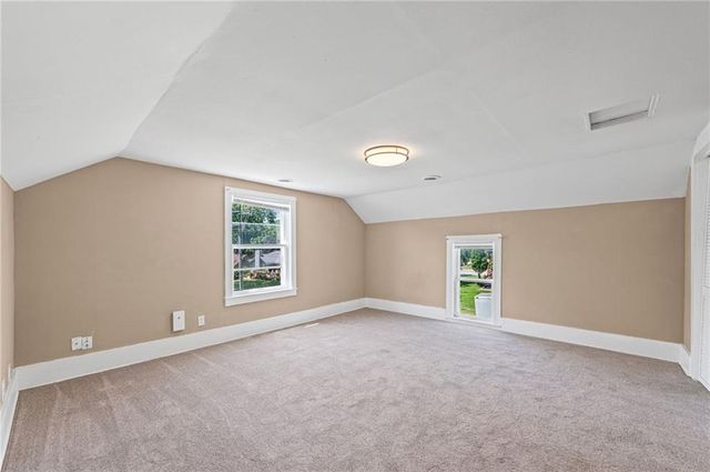 11815 Johnson Drive, Shawnee, KS 66203