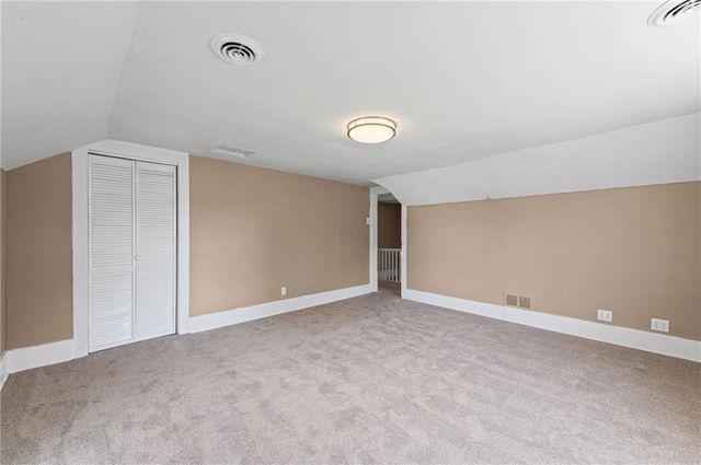 11815 Johnson Drive, Shawnee, KS 66203