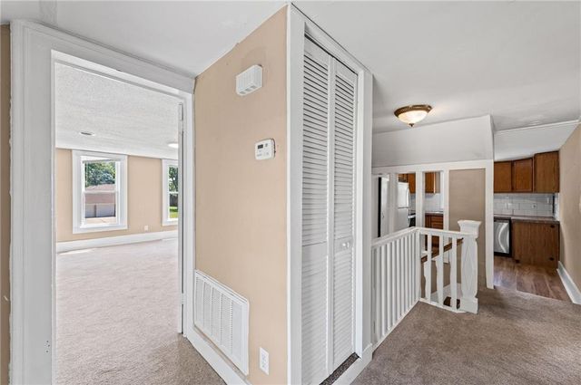 11815 Johnson Drive, Shawnee, KS 66203