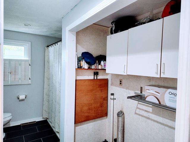 22 Osceola Ln, Billerica, MA 01821