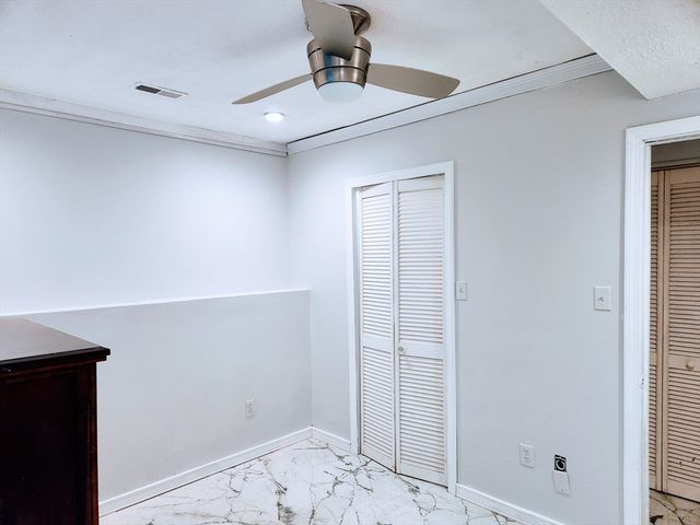 22 Osceola Ln, Billerica, MA 01821