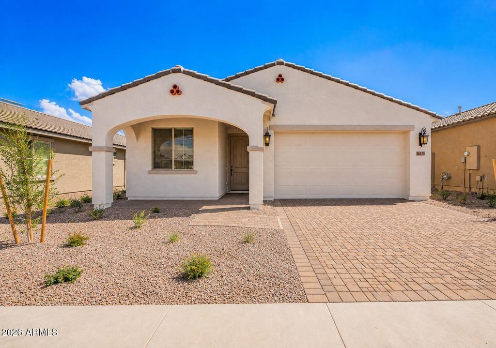 16833 W HOPE Drive, Surprise, AZ 85388 — exterior