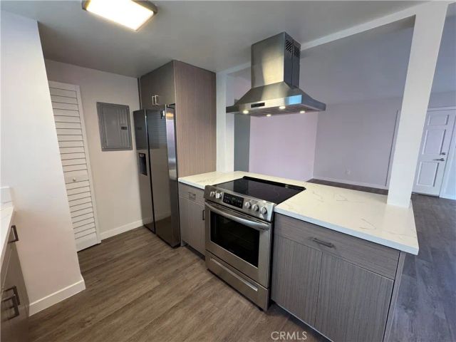 1102 Barbara Street B, Redondo Beach, CA 90277