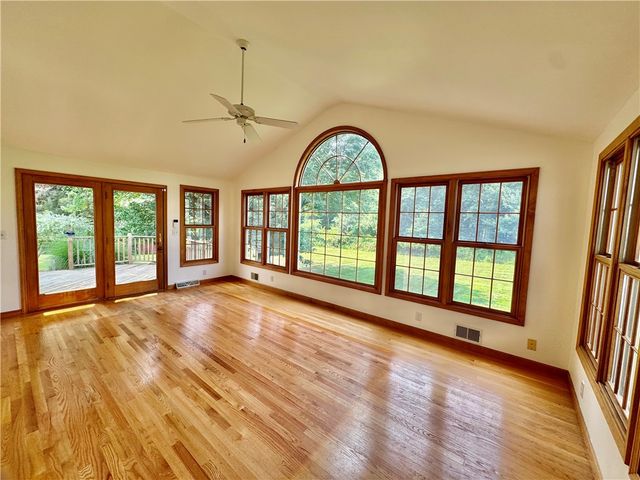 4233 Clover, Mendon, NY 14472