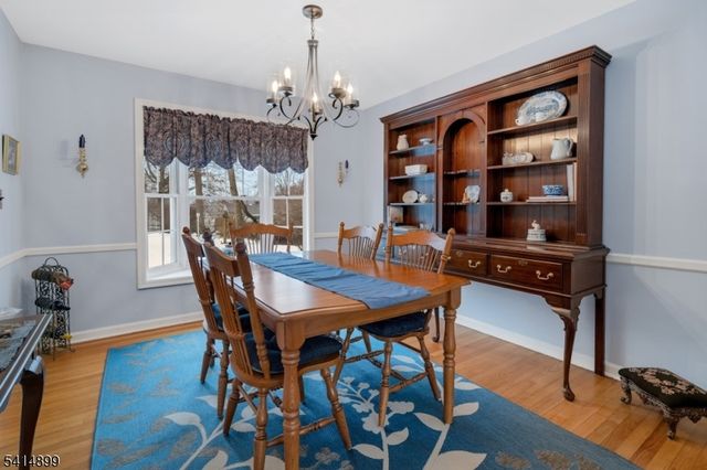 6 Wyndwood Rd, Morris Plains Boro, NJ 07950