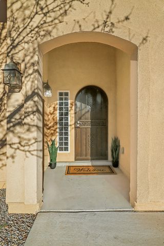 1922 Western Hills Drive SE, Rio Rancho, NM 87124