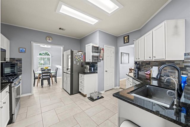 19615 Gentle Creek Way, Cypress, TX 77429