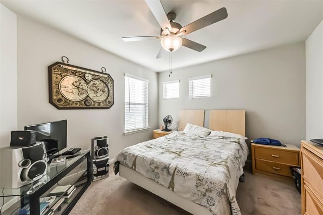 2136 Windy Grove Drive, Texas City, TX 77568