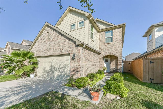 2136 Windy Grove Drive, Texas City, TX 77568