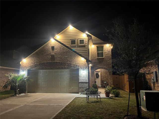 2136 Windy Grove Drive, Texas City, TX 77568