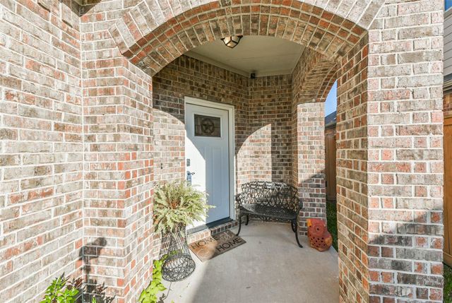 2136 Windy Grove Drive, Texas City, TX 77568