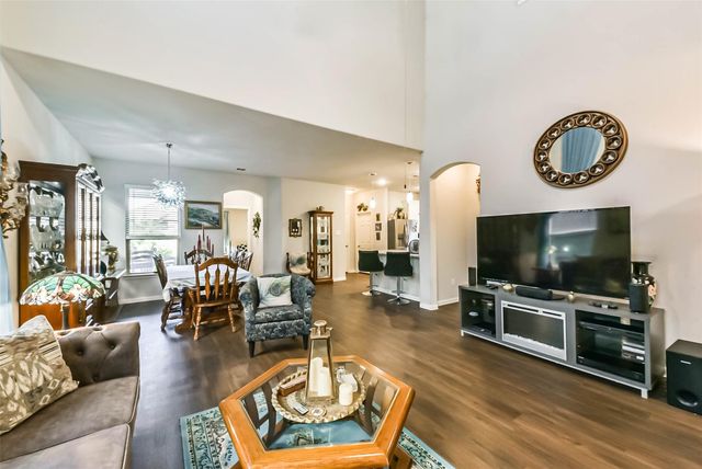 2136 Windy Grove Drive, Texas City, TX 77568