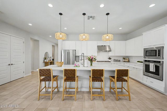 11053 E UTAH Avenue, Mesa, AZ 85212
