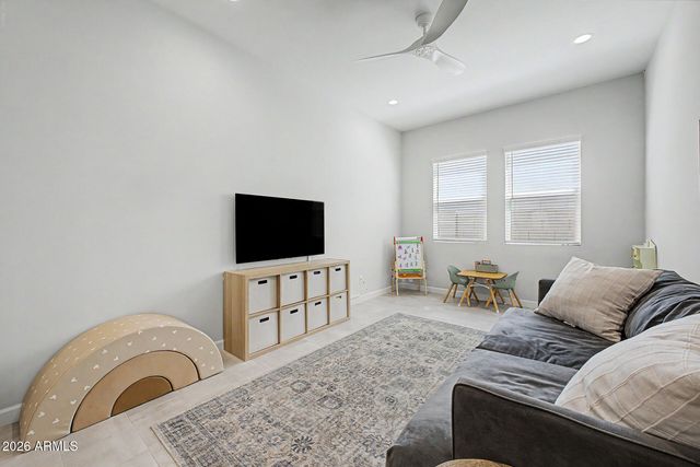 11053 E UTAH Avenue, Mesa, AZ 85212