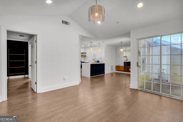 2004 River Heights Walk SE, Marietta, GA 30067