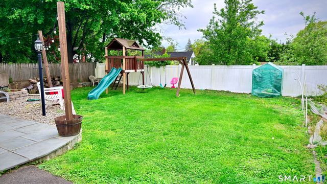 12 Rainbow Road, Norwalk, CT 06851