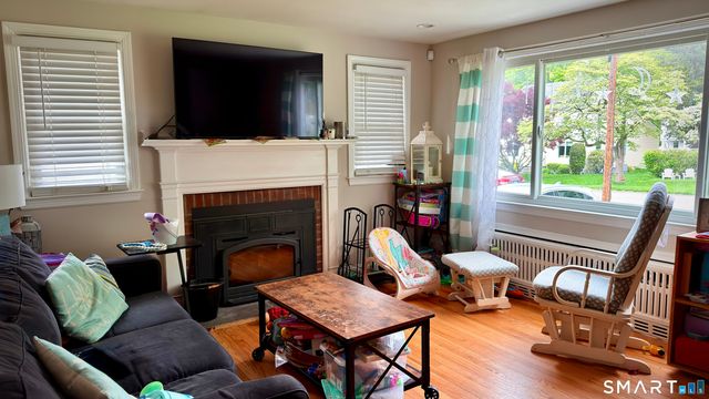 12 Rainbow Road, Norwalk, CT 06851