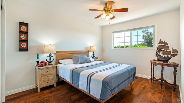 4175 Woodworth Rd, Sebastopol, CA 95472