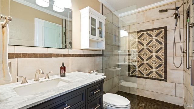 4175 Woodworth Rd, Sebastopol, CA 95472