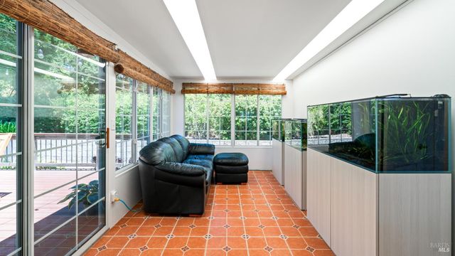 4175 Woodworth Rd, Sebastopol, CA 95472