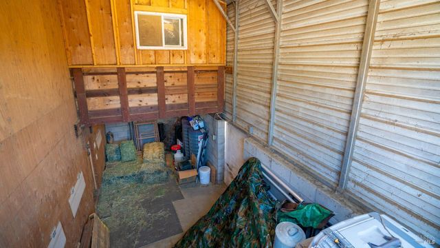 4175 Woodworth Rd, Sebastopol, CA 95472