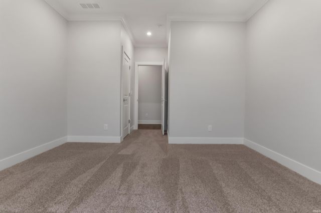 6994 Ironwood Court, Newburgh, IN 47630