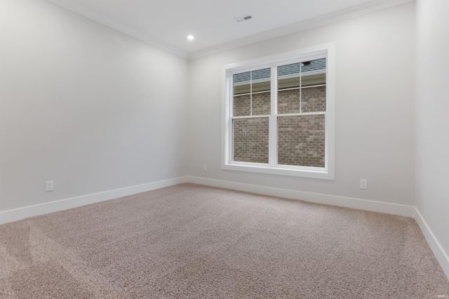 6994 Ironwood Court, Newburgh, IN 47630