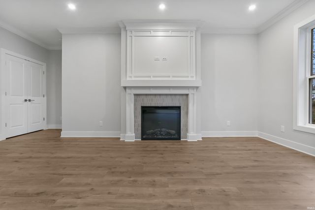 6994 Ironwood Court, Newburgh, IN 47630