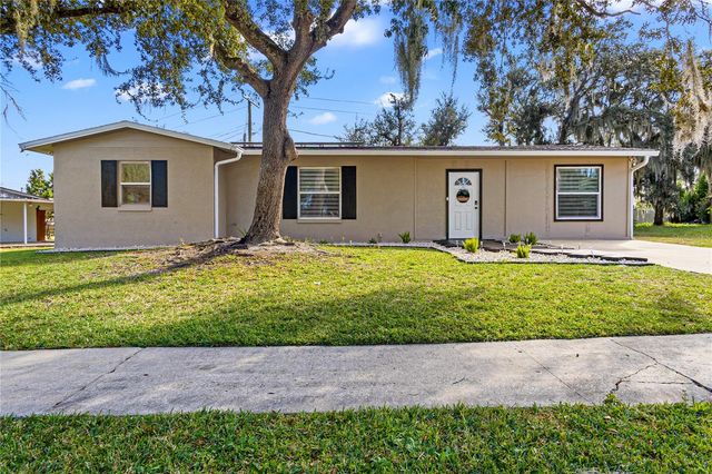 1305 FOUNTAINHEAD DRIVE, Deltona, FL 32725