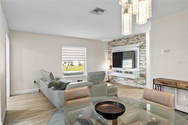 1305 FOUNTAINHEAD DRIVE, Deltona, FL 32725