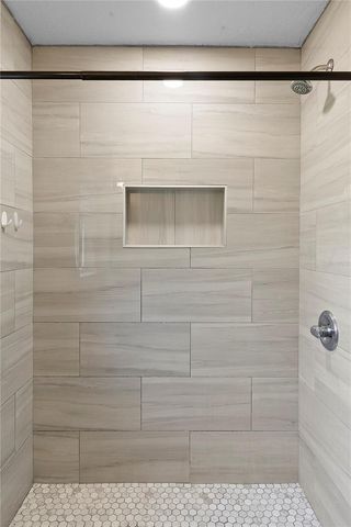 1305 FOUNTAINHEAD DRIVE, Deltona, FL 32725