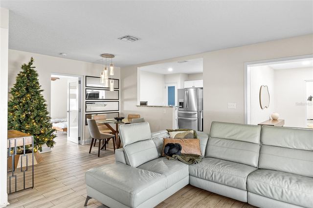 1305 FOUNTAINHEAD DRIVE, Deltona, FL 32725