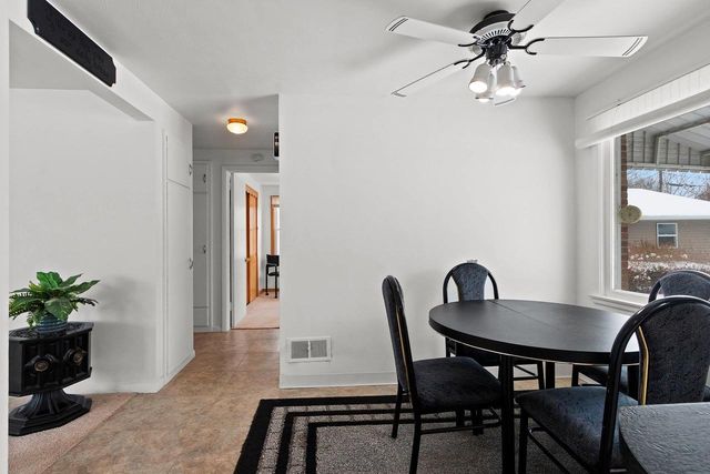 743 JOHN STREET, Green Bay, WI 54302