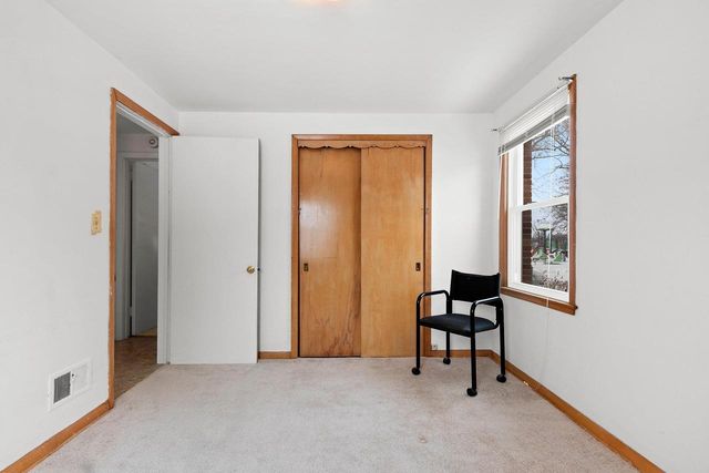 743 JOHN STREET, Green Bay, WI 54302