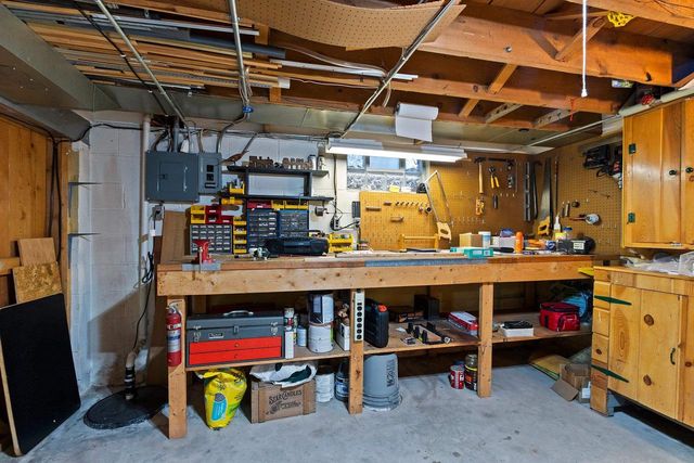 743 JOHN STREET, Green Bay, WI 54302