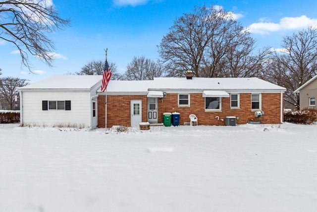 743 JOHN STREET, Green Bay, WI 54302