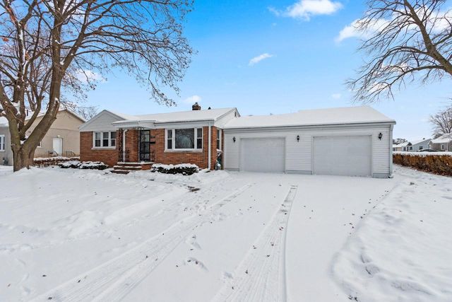 743 JOHN STREET, Green Bay, WI 54302